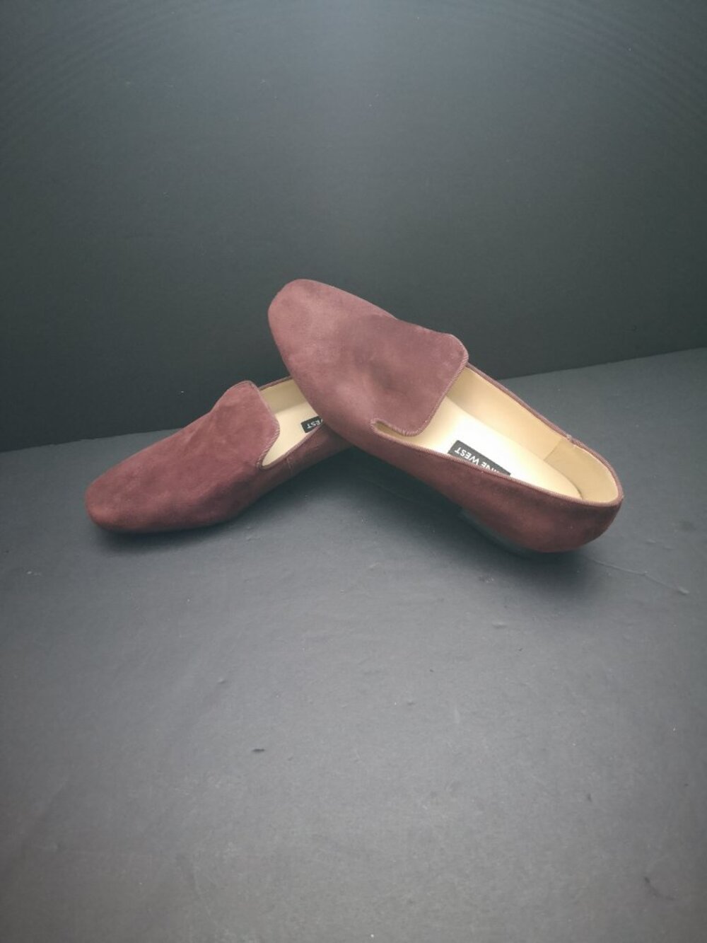 Nine West Lisette Ladies Size 6 Wine Leather & Textile Upper Low Heel Loafers